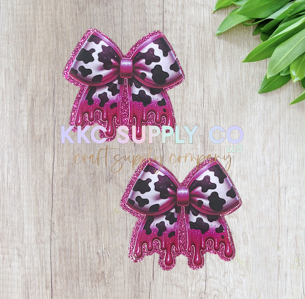AT255-Cow Print Pink Drip-Acrylic Flatback