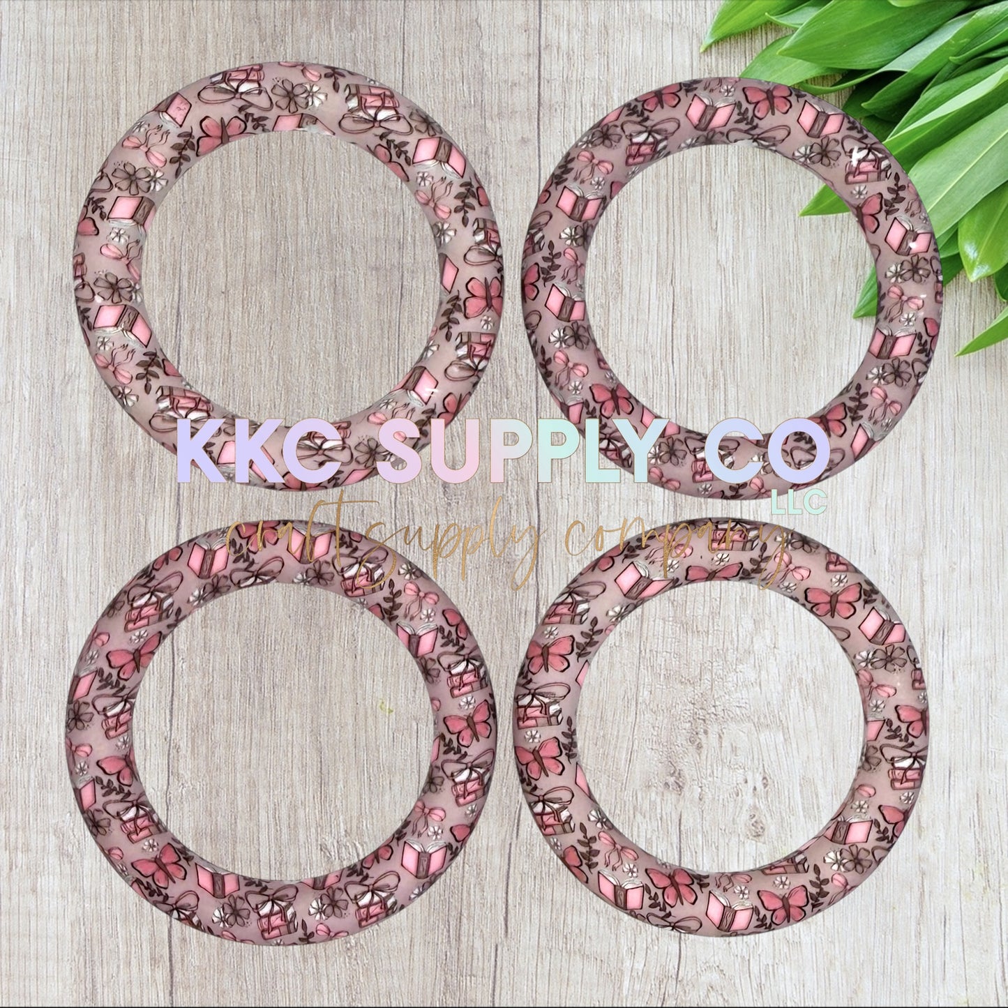 SP240-Whimsical Book Club Silicone Beads