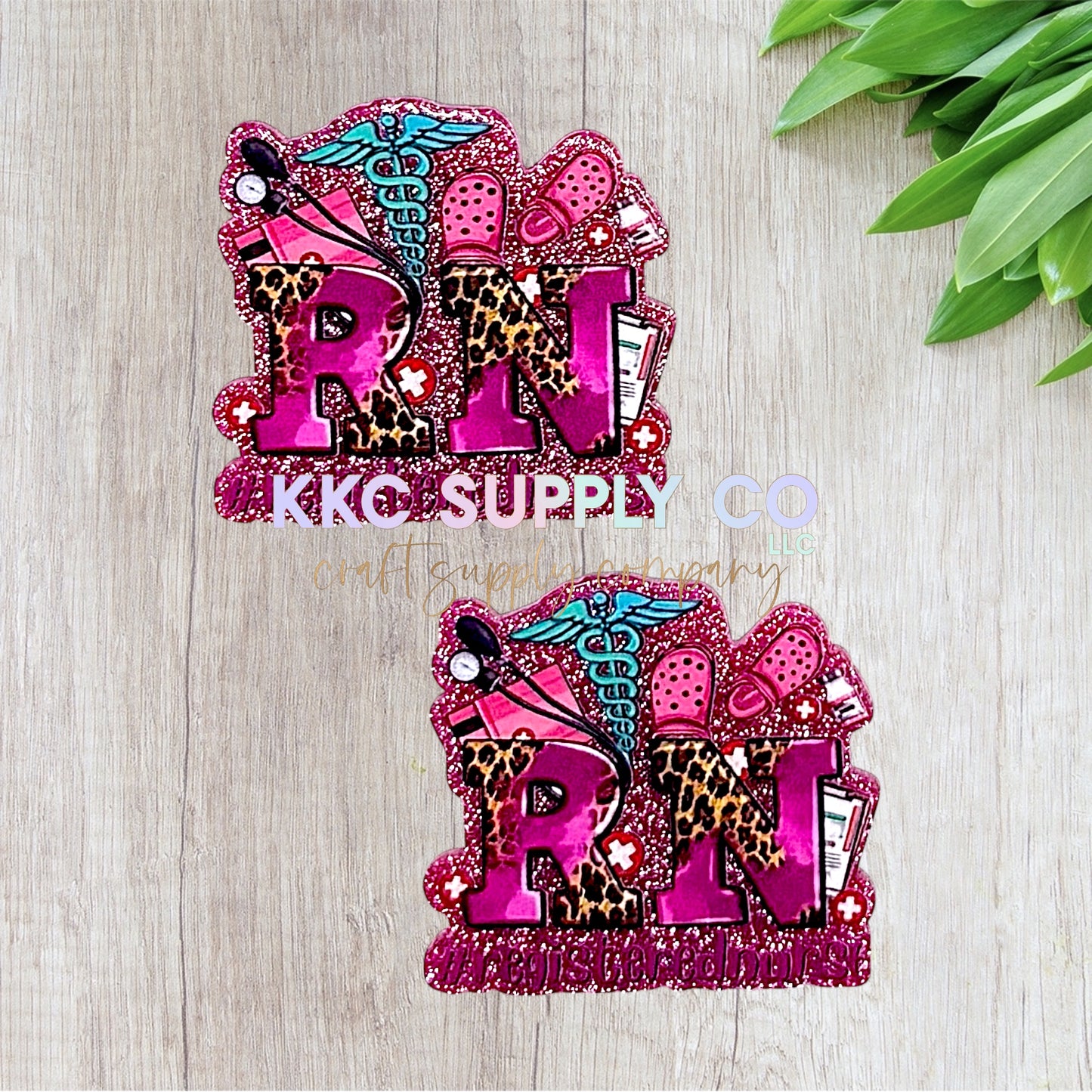 AT205-RN-Acrylic Flatback Pink Glitter