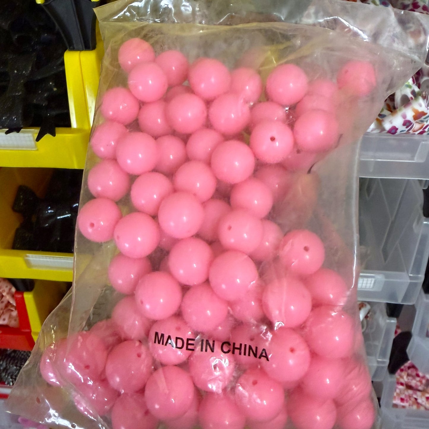 Acrylic Beads-20mm (100 count per bag)