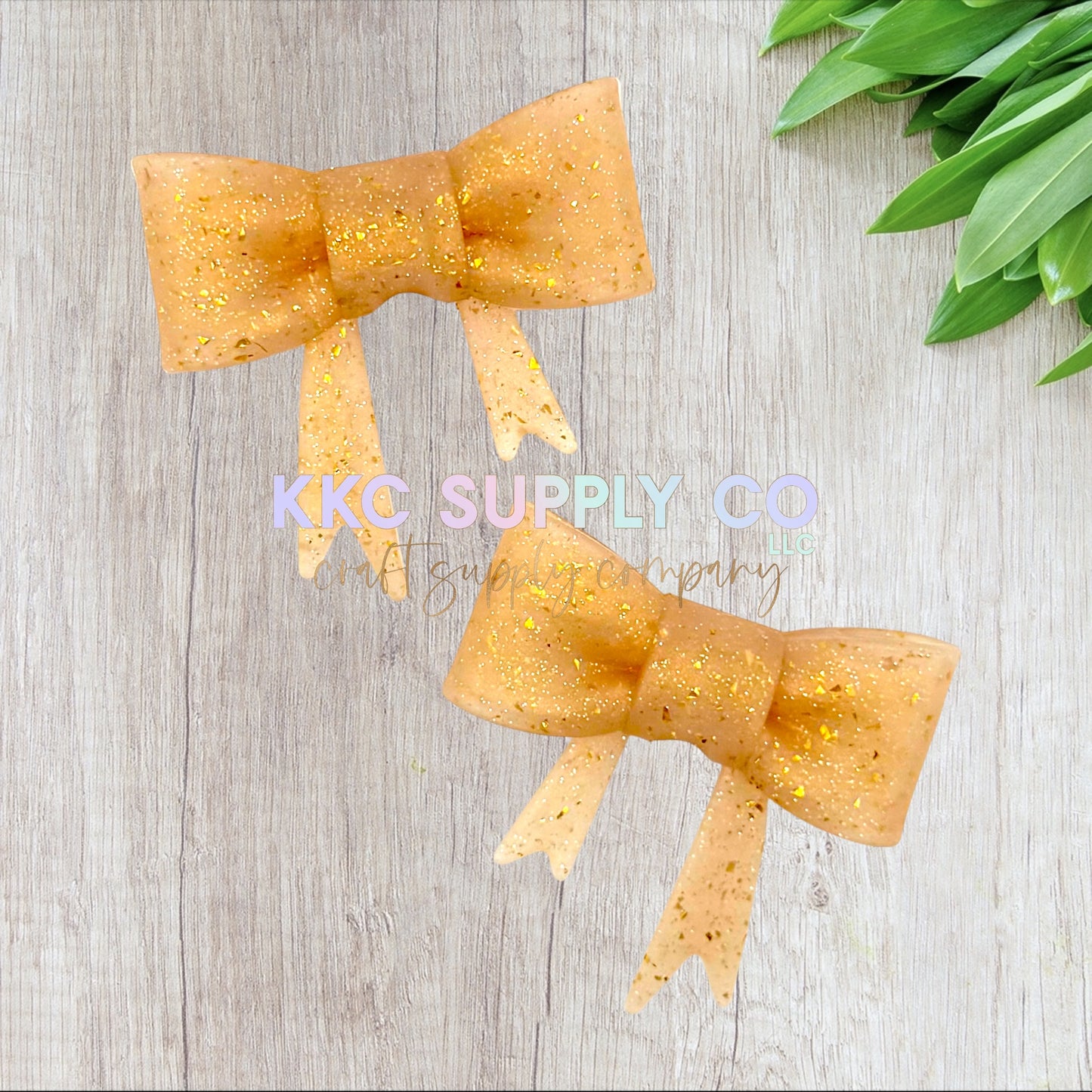 SG59-Gold with Gold Confetti Glitter Large Bow Silicone Focal Bead