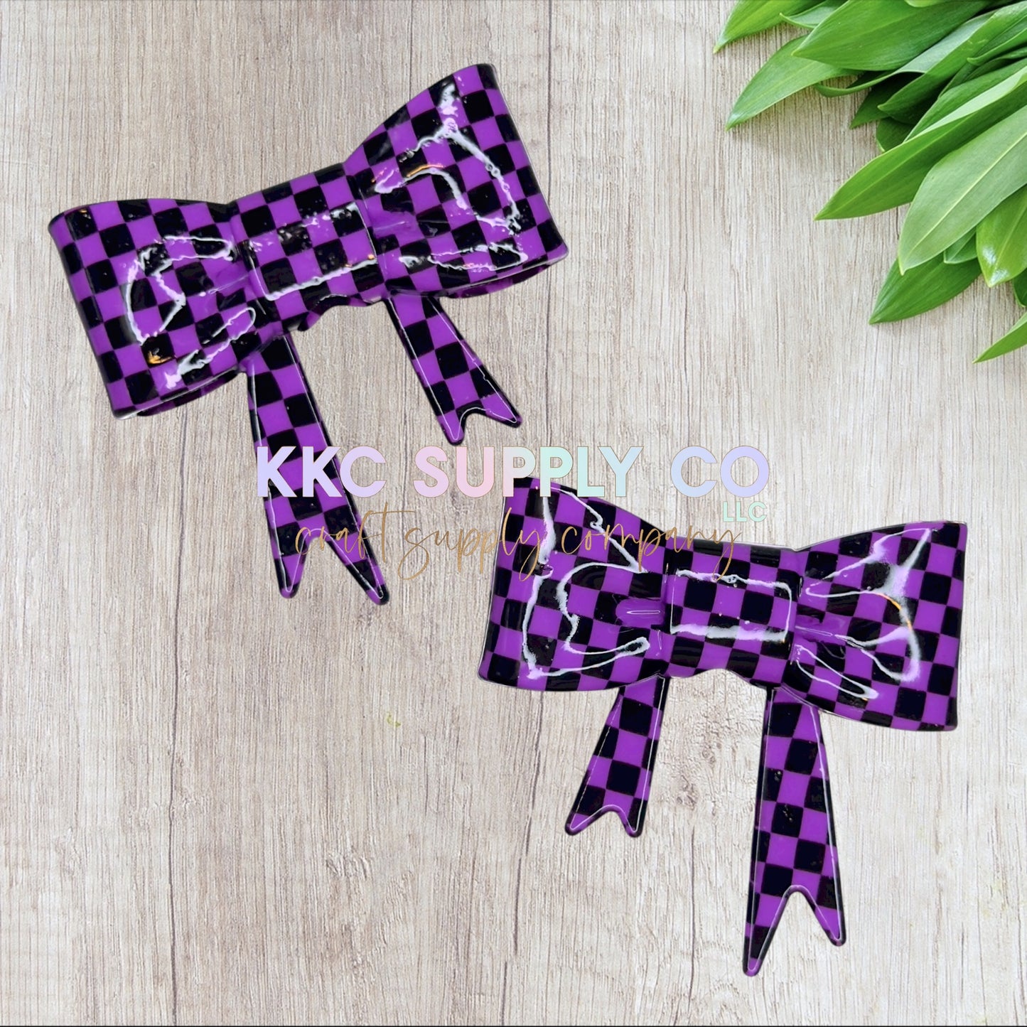 Purple Liquid Checker Large Bow Silicone Focal Bead