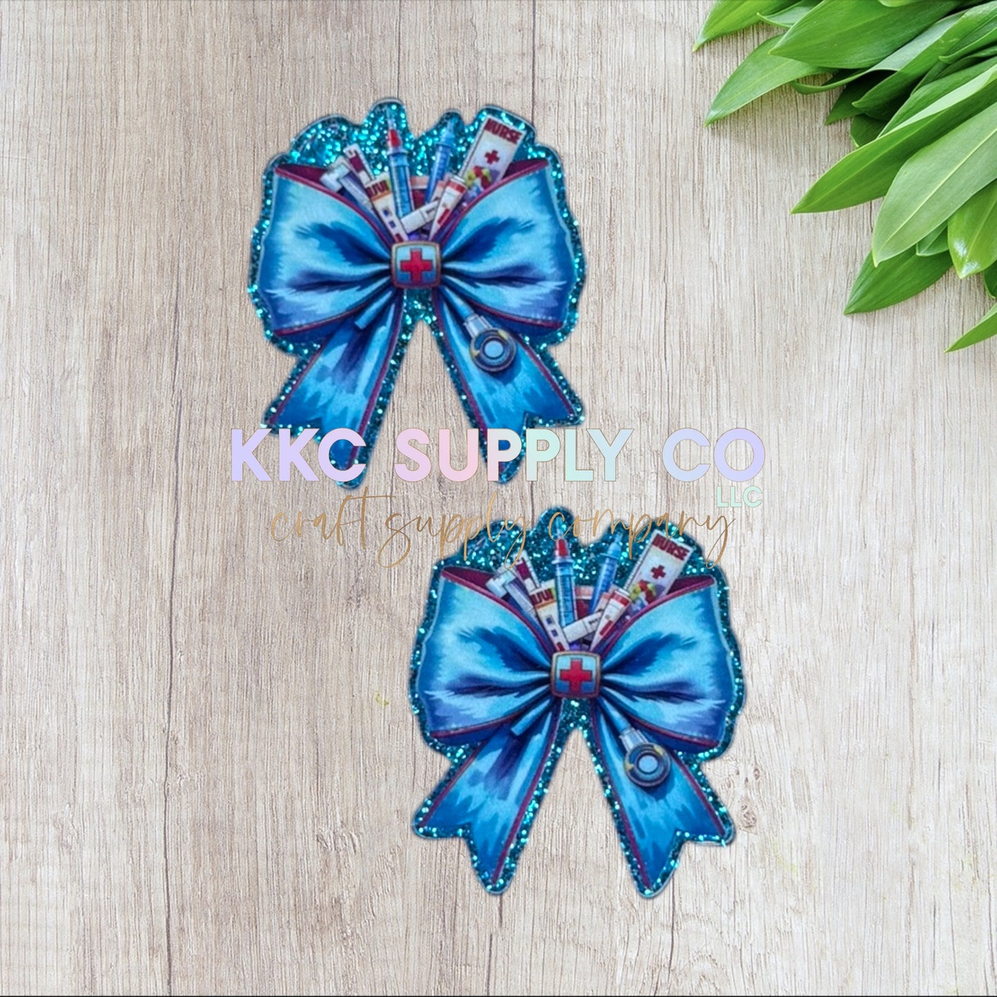 AT296-3D Nurse Bow-Acrylic Flatback