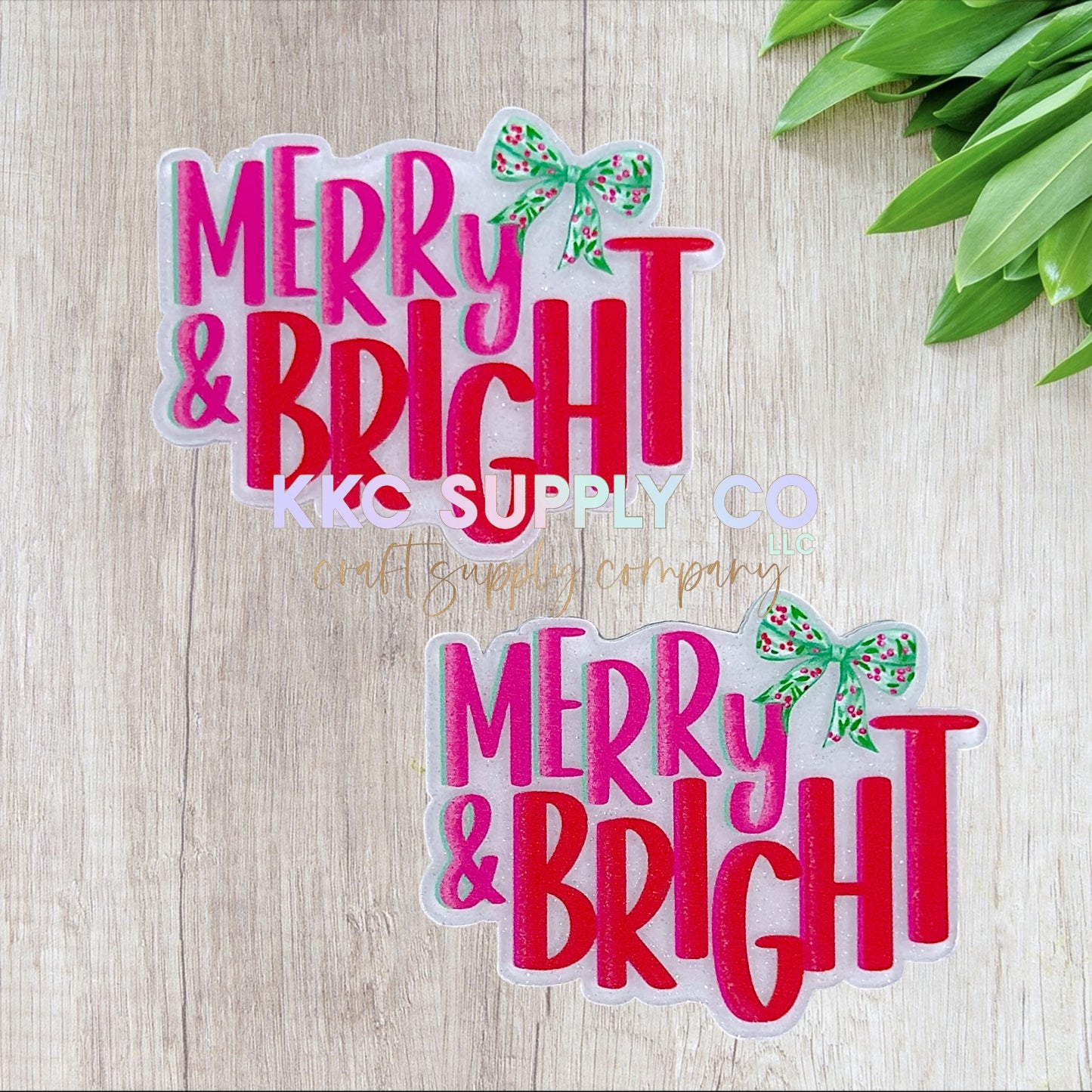 AT485-Merry & Bright-Acrylic Flatback