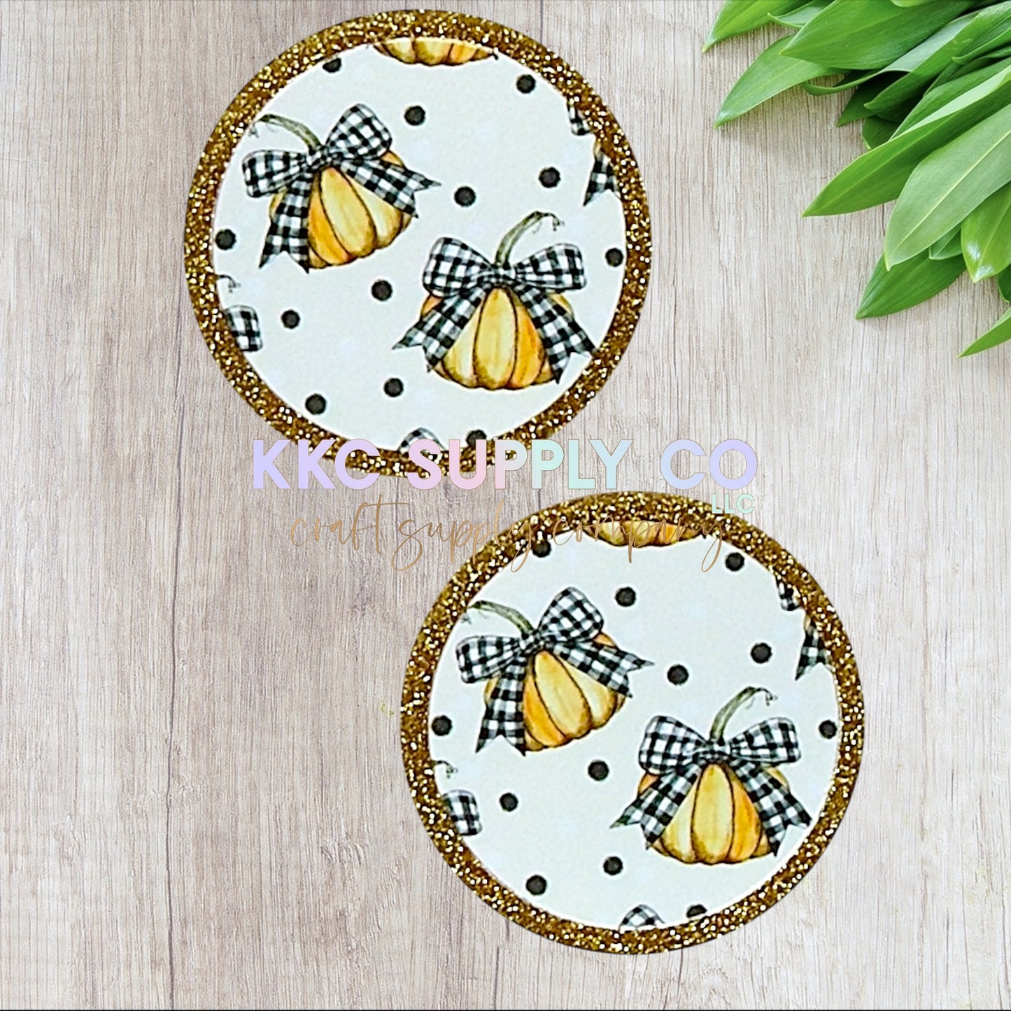 AT466-Cute Pumpkin Round Acrylic Flatback