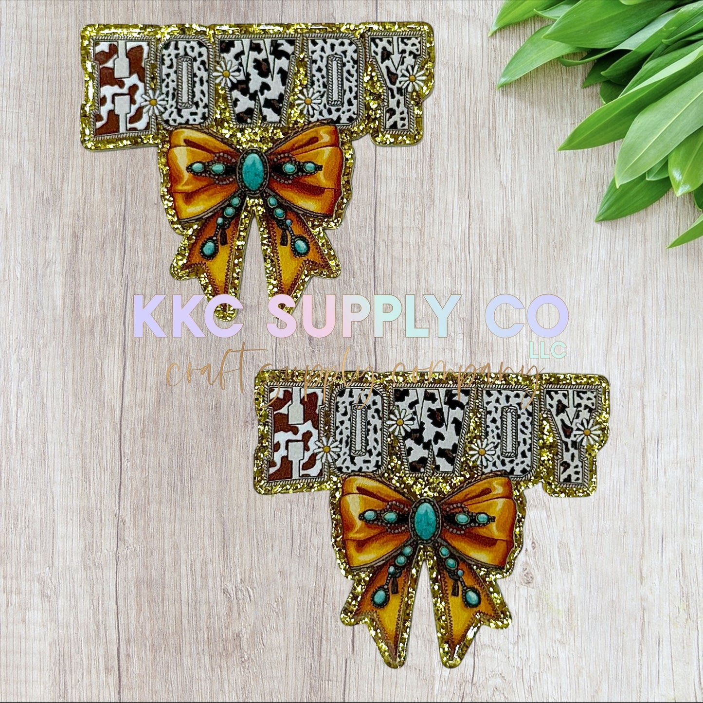 AT272-Howdy-Acrylic Flatback