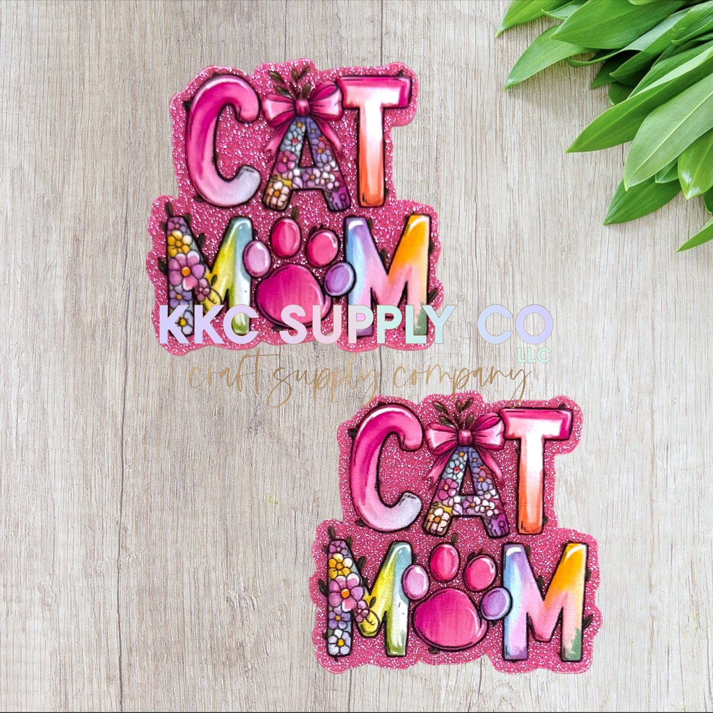 AT396-Cat Mom-Acrylic Flatback
