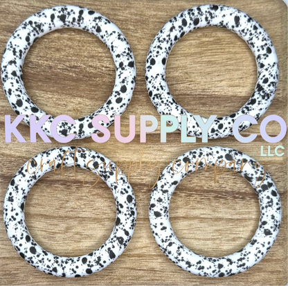 SP61-Black and White Cow Hide 65mm Silicone Ring