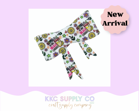 Sippin' Ice Cold Delulu Lemonade Bow Silicone Focal Bead