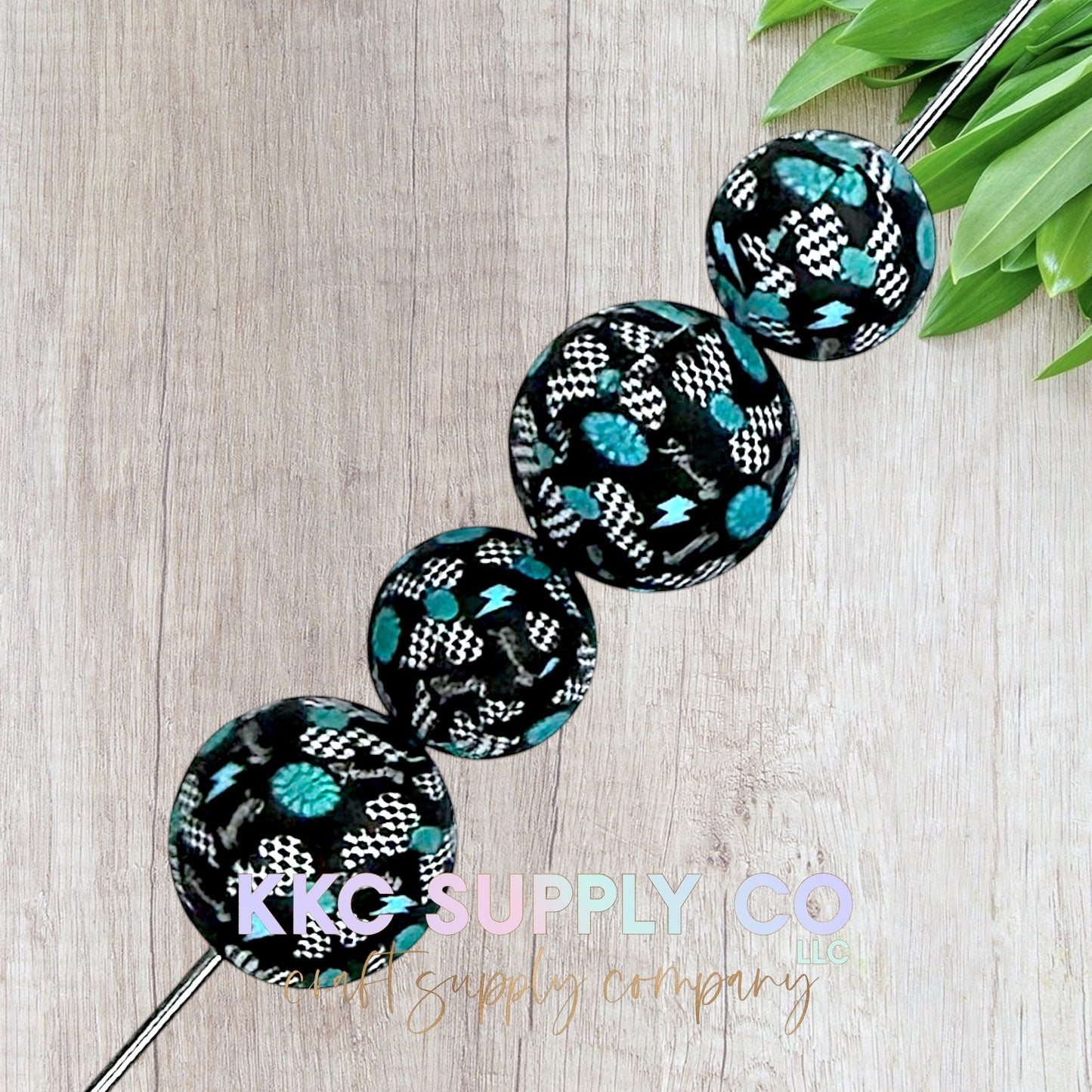 SP244-Howdy Checker Bow Silicone Beads