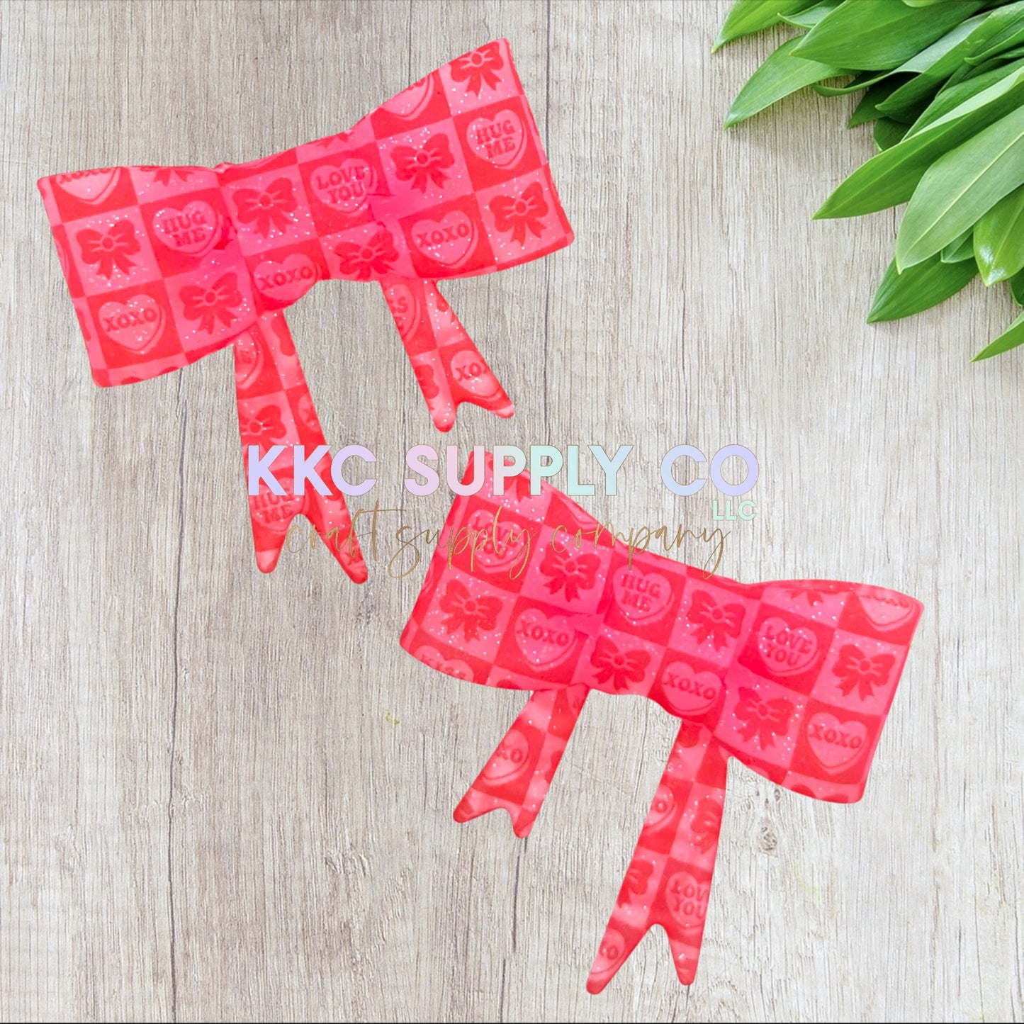 SP279-Red and Pink Glitter XOXO Large Bow Silicone Focal Bead