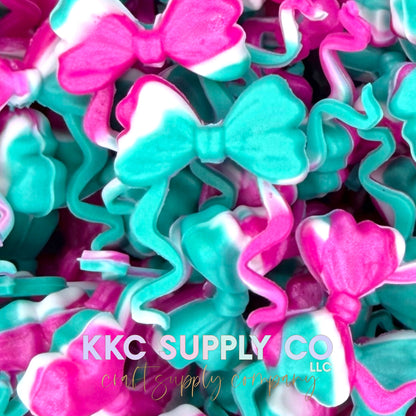 Curly Tail Buddy Bow Silicone Focal Beads