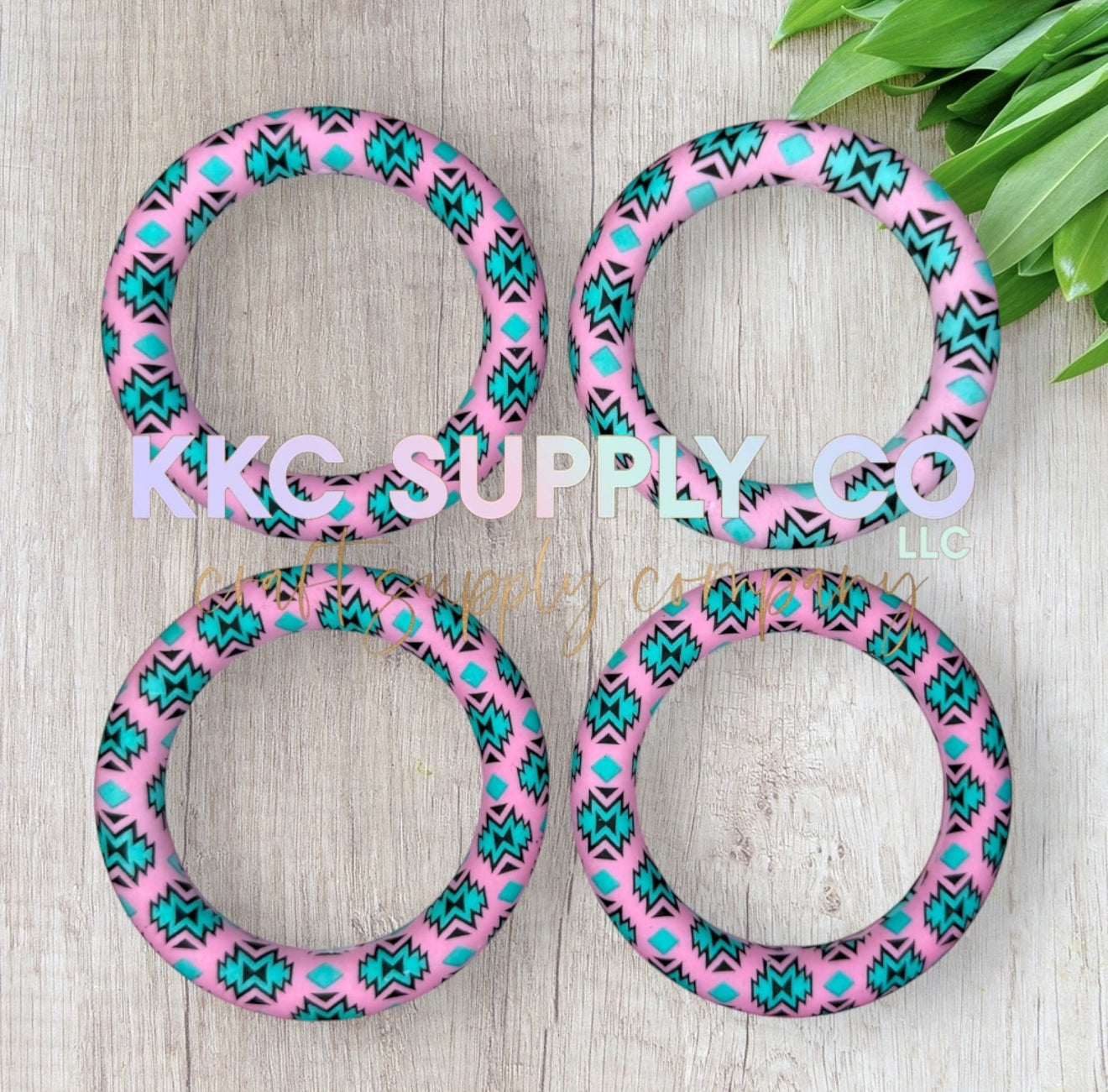 SP111-Turquoise and Pink Aztec 65mm Silicone Ring