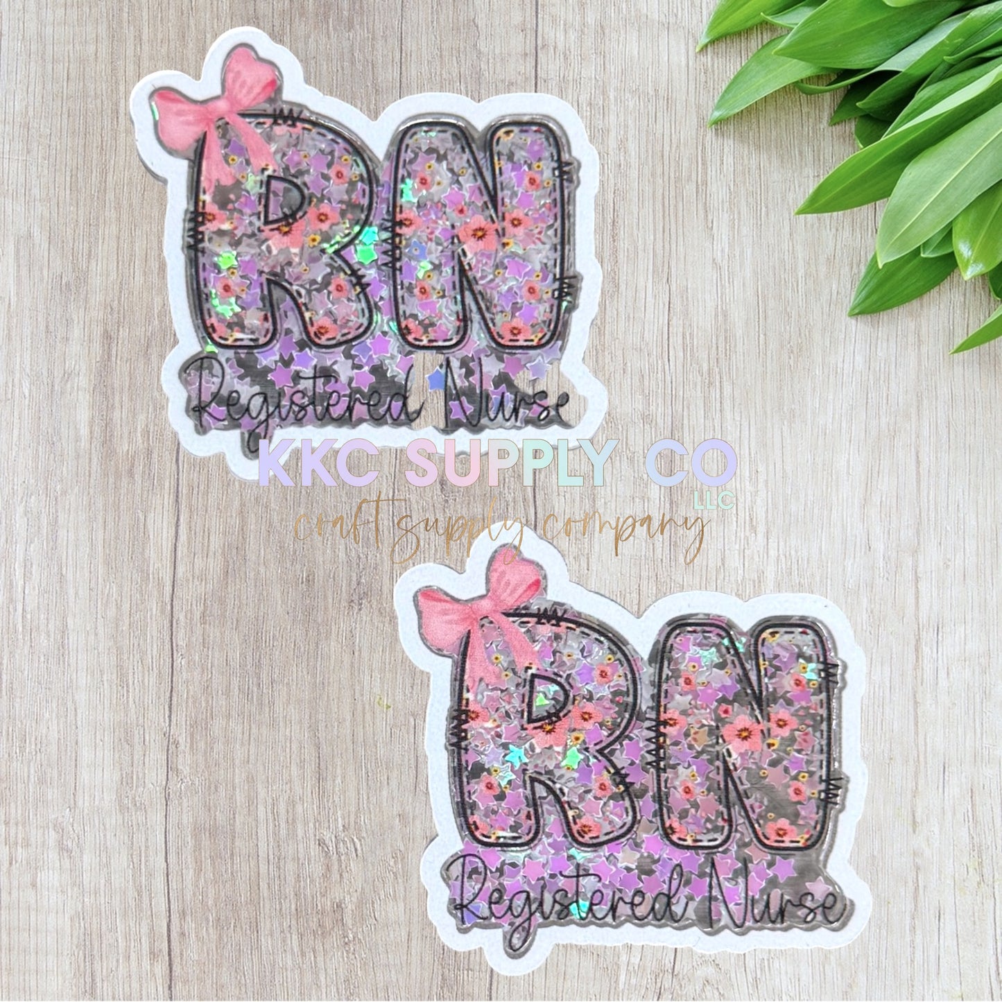 AT632-RN- Glitter Shaker-Acrylic Flatback