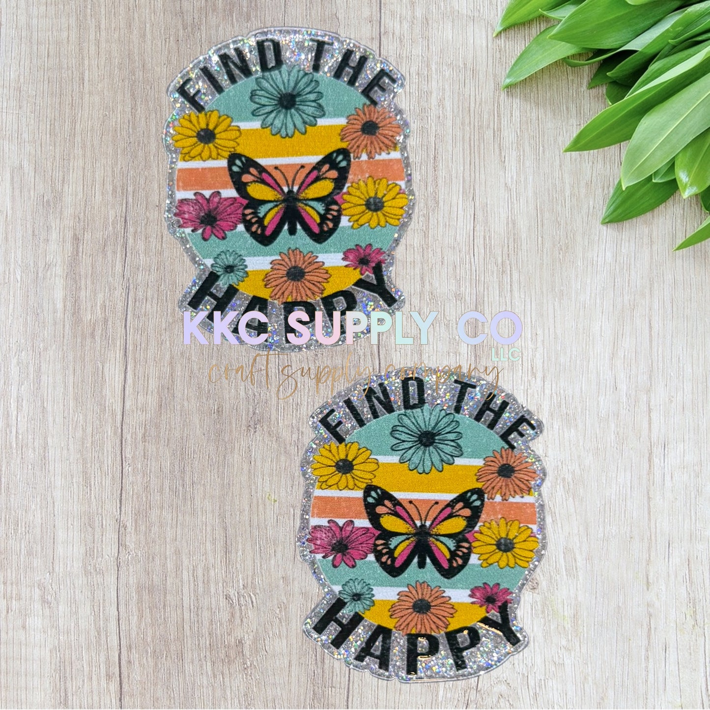 AT638-Find The Happy Acrylic Flatback