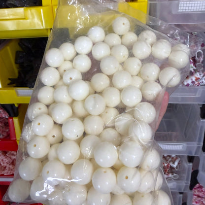 Acrylic Beads-20mm (100 count per bag)