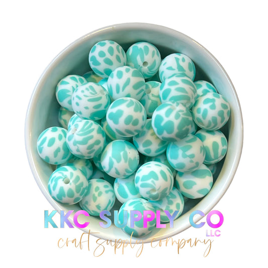 SP34-Teal and White Cow Print 15mm Silicone Bead