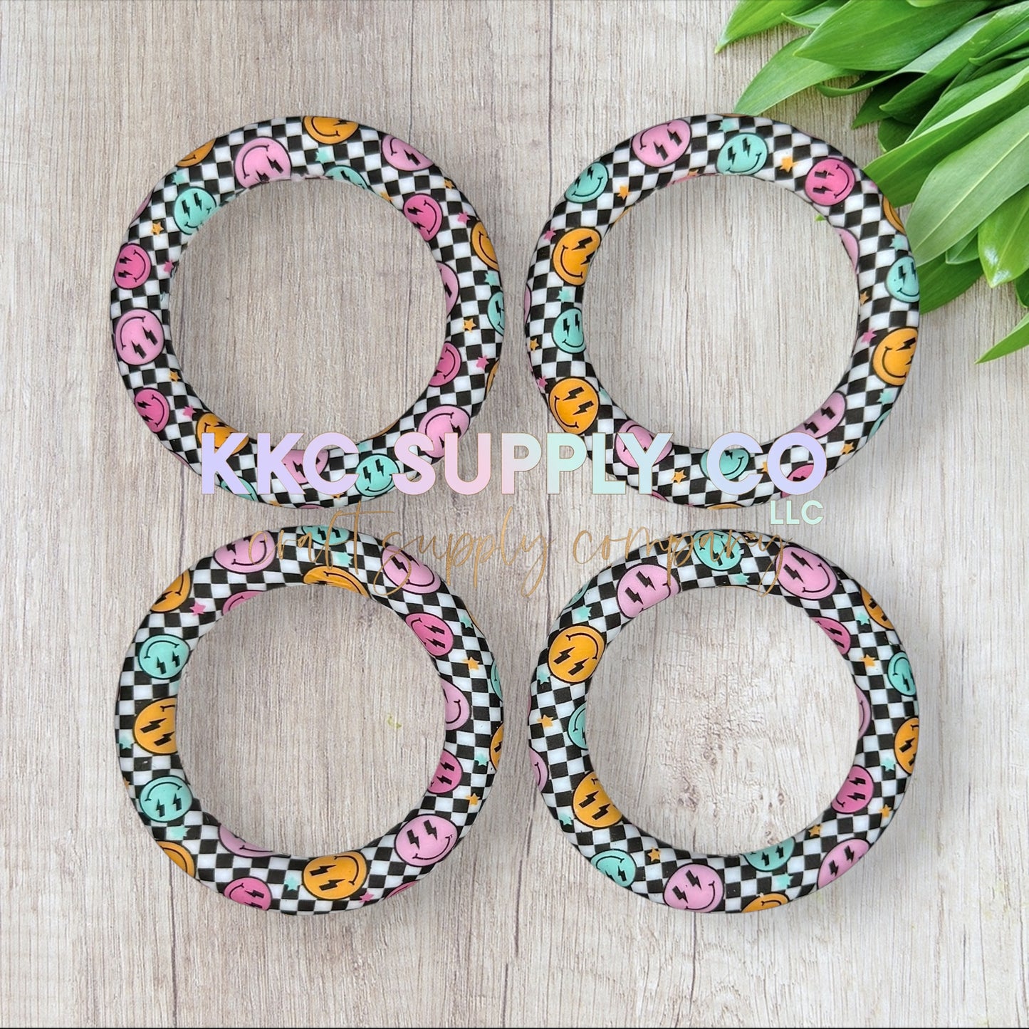 SP192-Checker Retro Vibes Printed Silicone 65mm Ring