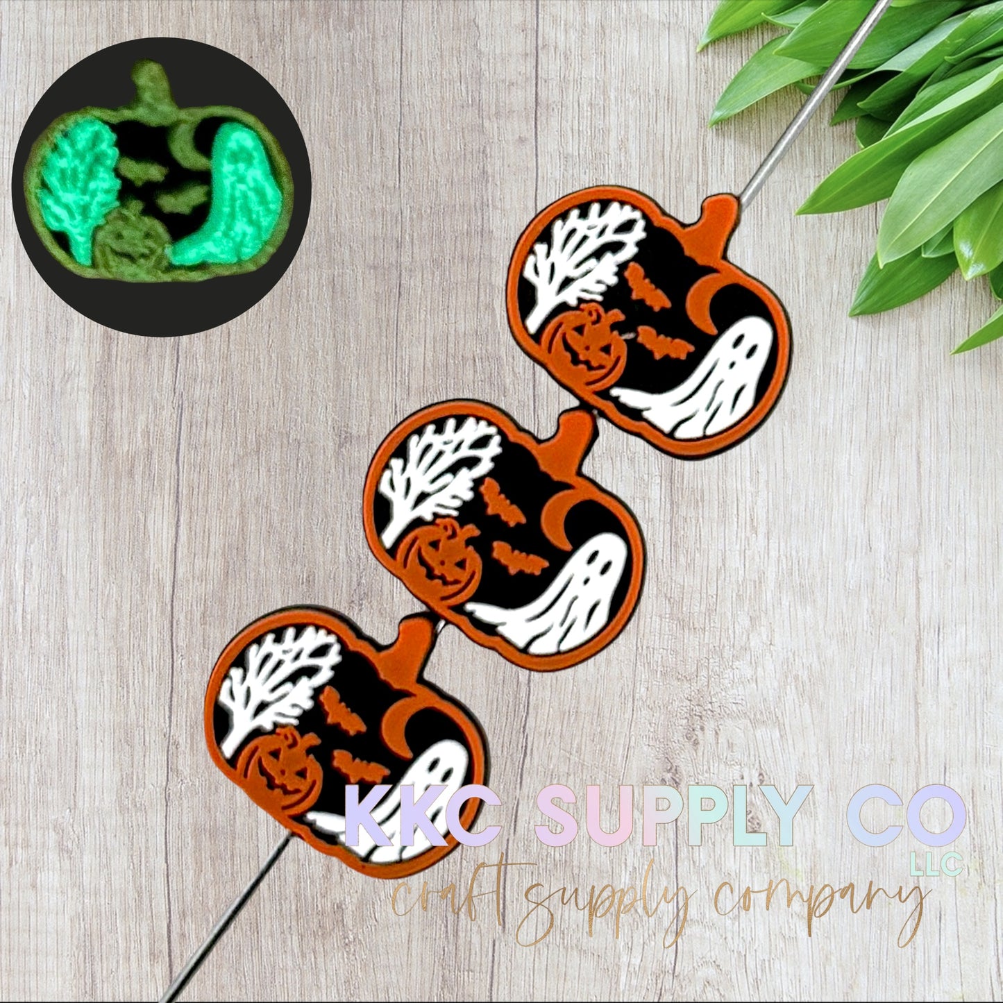 Spooky Pumpkin Silicone Focal Bead-Glow in the dark!