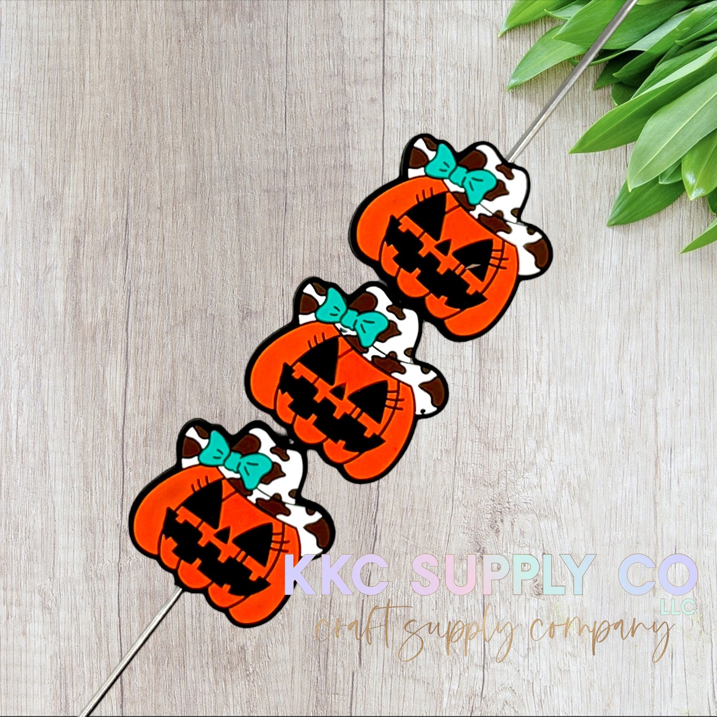 Country Pumpkin Silicone Focal Bead