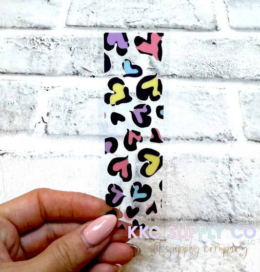 PW96-Rainbow Leopard Hearts UV DTF Pen Wrap