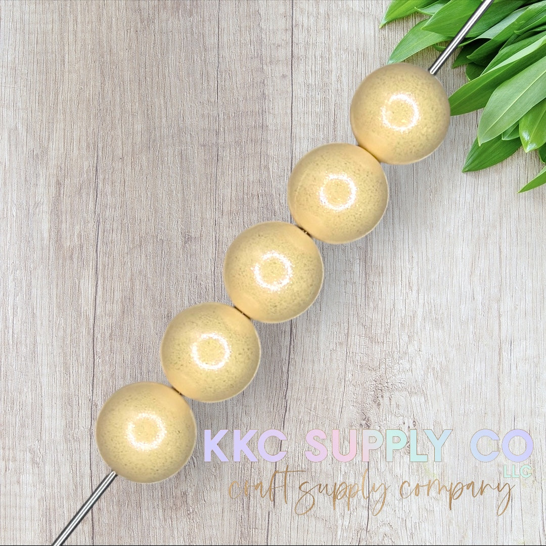 SS93-Opal Buttercream Silicone Bead