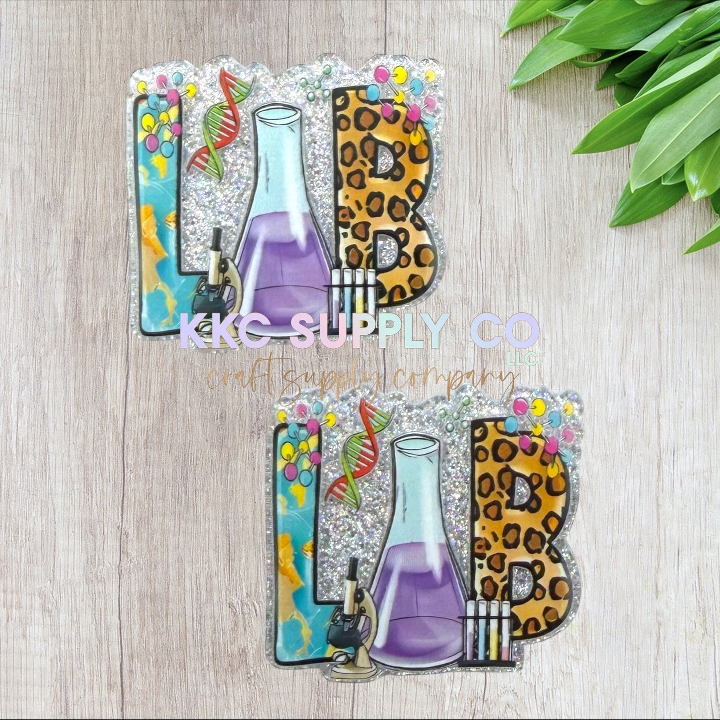 AT574-Lab-Acrylic Flatback