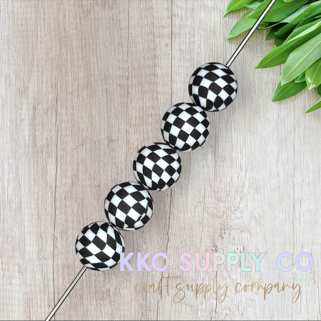 SP217-Large Black & White Checker Printed Silicone Beads