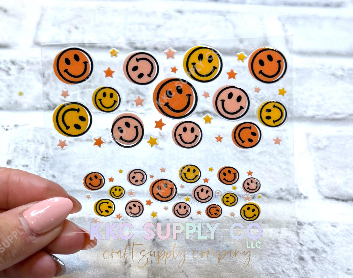 TKUV10-Happy Face Mini Tumbler Keychain UV DTF Decal