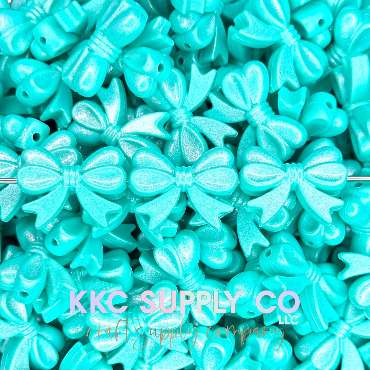 Opal Bows (Horizontal) Silicone Focal Bead