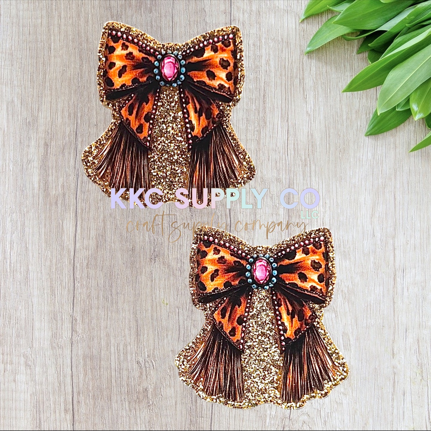 AT494-Western Fringe Bow-Acrylic Flatback