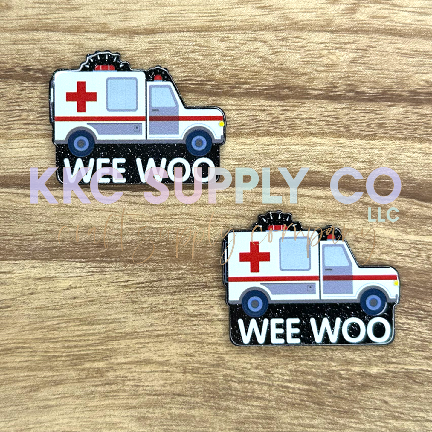 AT18-Wee Woo Ambulance-Acrylic Badge Reel Topper