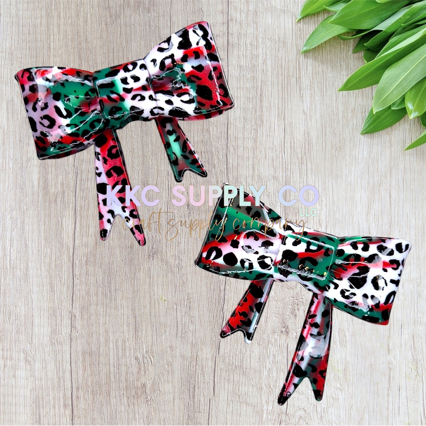 Christmas Marble Leopard Liquid Large Bow Silicone Focal Bead