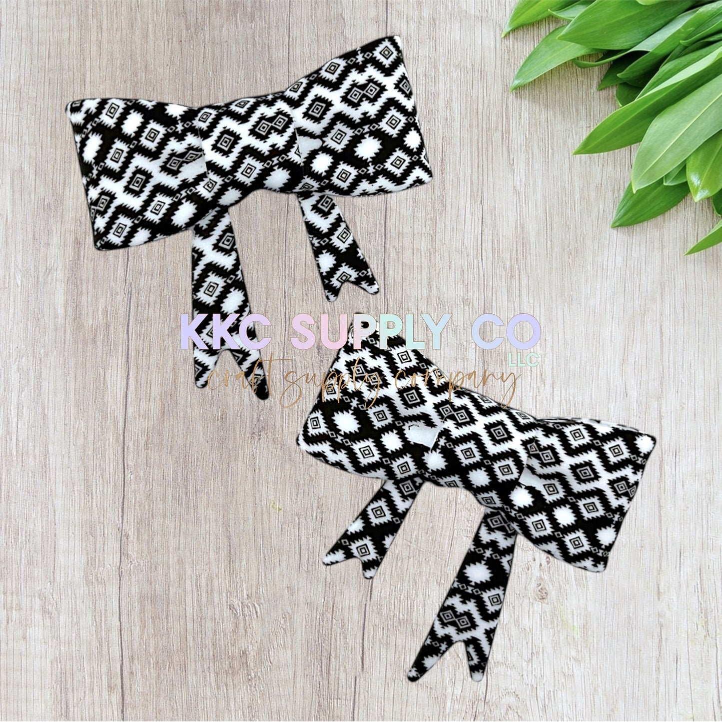 SP223-Blackout Aztec Large Bow Silicone Focal Bead