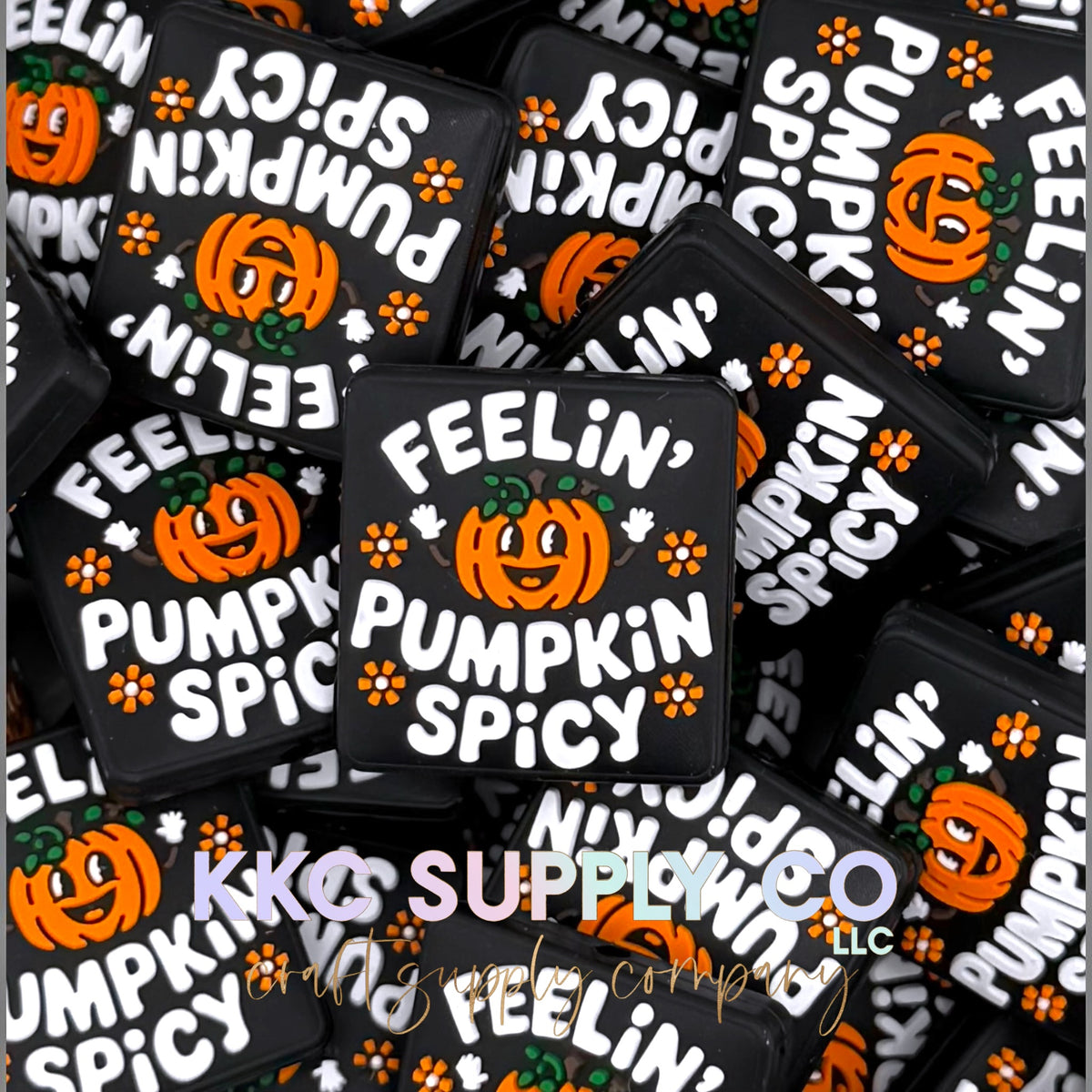 Feelin Pumpkin Spicy 3D silicone focal bead